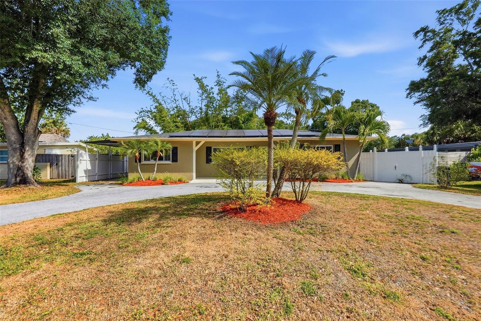 5654 KIWANIS PL NE, ST PETERSBURG, FL, 33703
