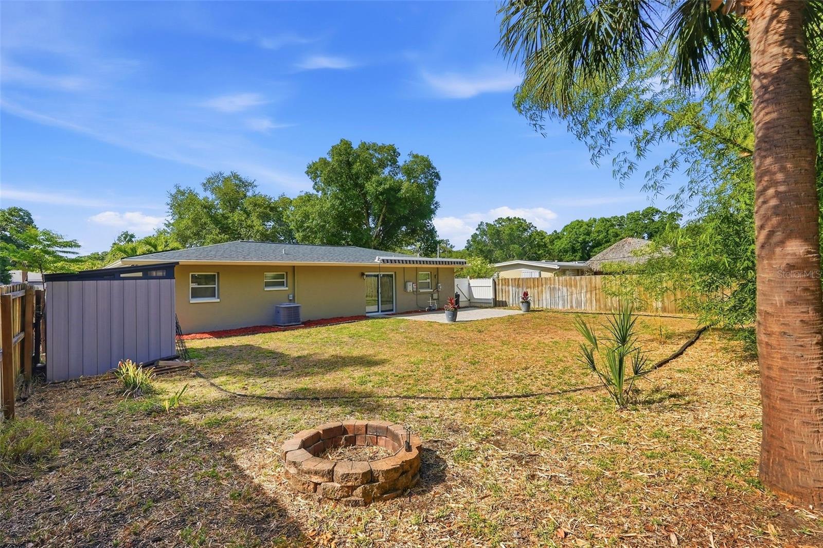 5654 KIWANIS PL NE, ST PETERSBURG, FL, 33703