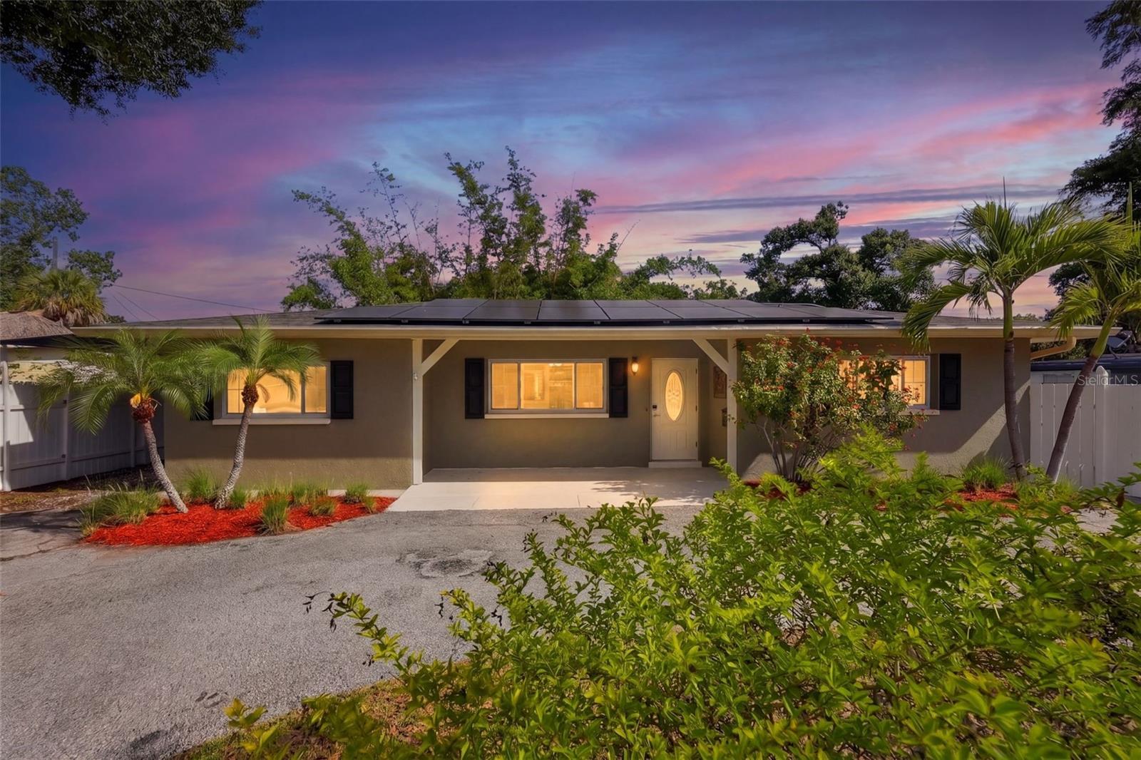 5654 KIWANIS PL NE, ST PETERSBURG, FL, 33703