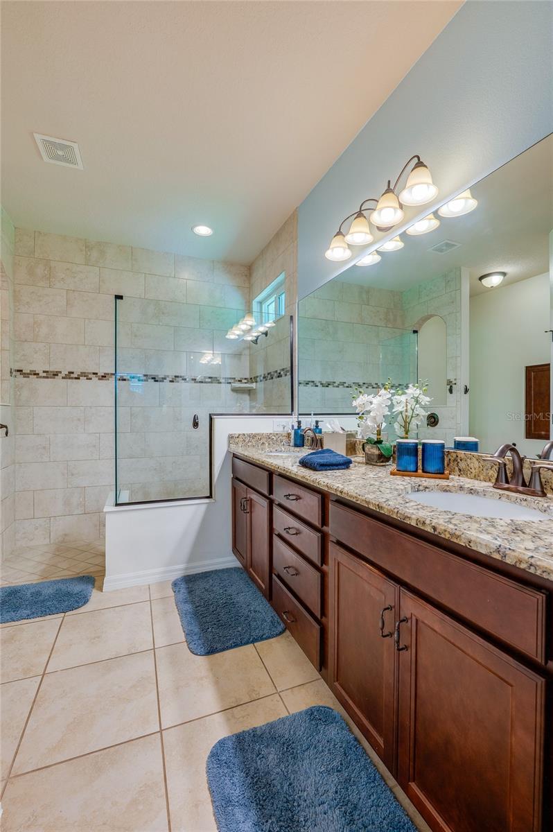 29 ARENA LAKE DR, PALM COAST, FL, 32137