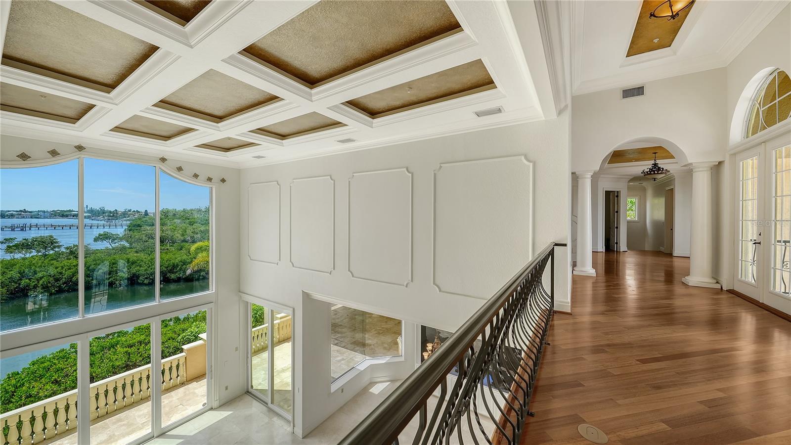1356 POINT CRISP RD, SARASOTA, FL, 34242