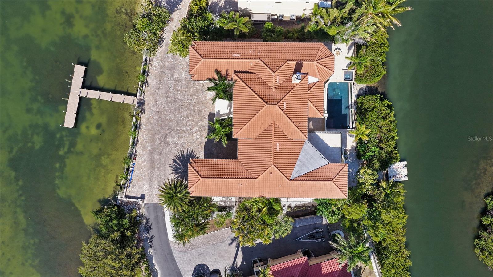 1356 POINT CRISP RD, SARASOTA, FL, 34242