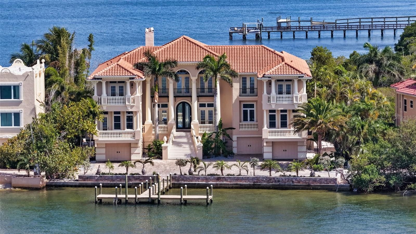1356 POINT CRISP RD, SARASOTA, FL, 34242