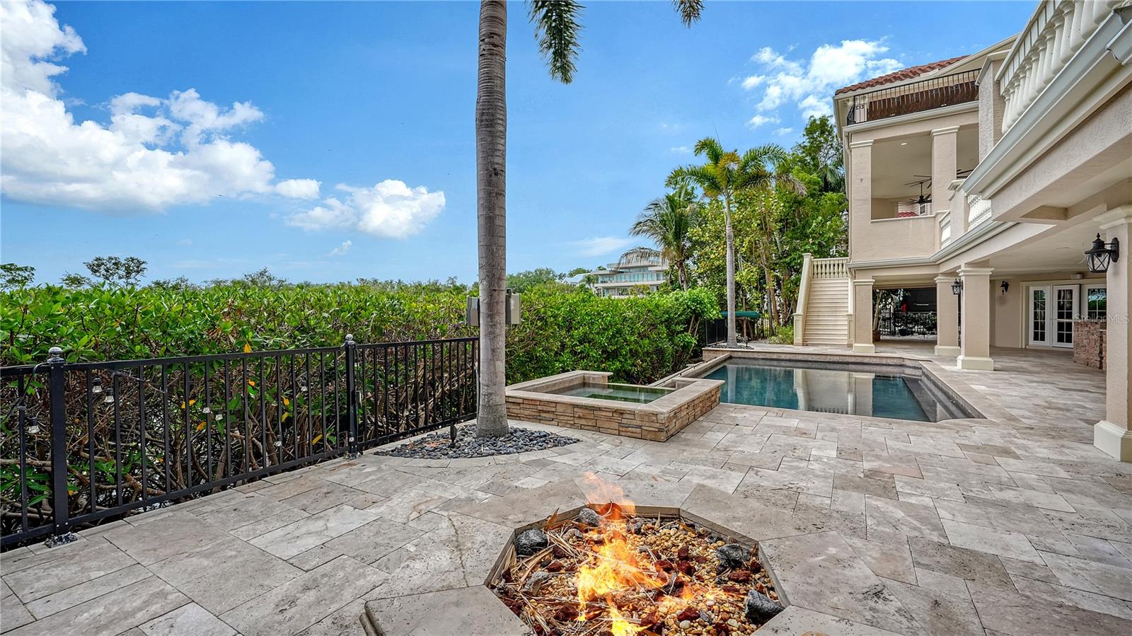 1356 POINT CRISP RD, SARASOTA, FL, 34242