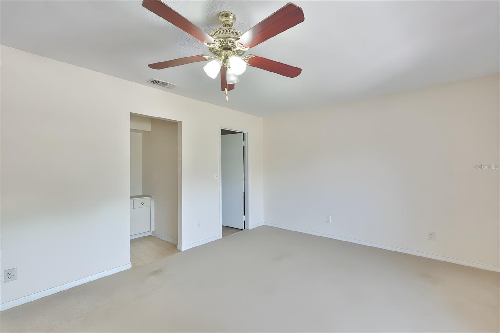 1741 ATRIUM DR, SUN CITY CENTER, FL, 33573