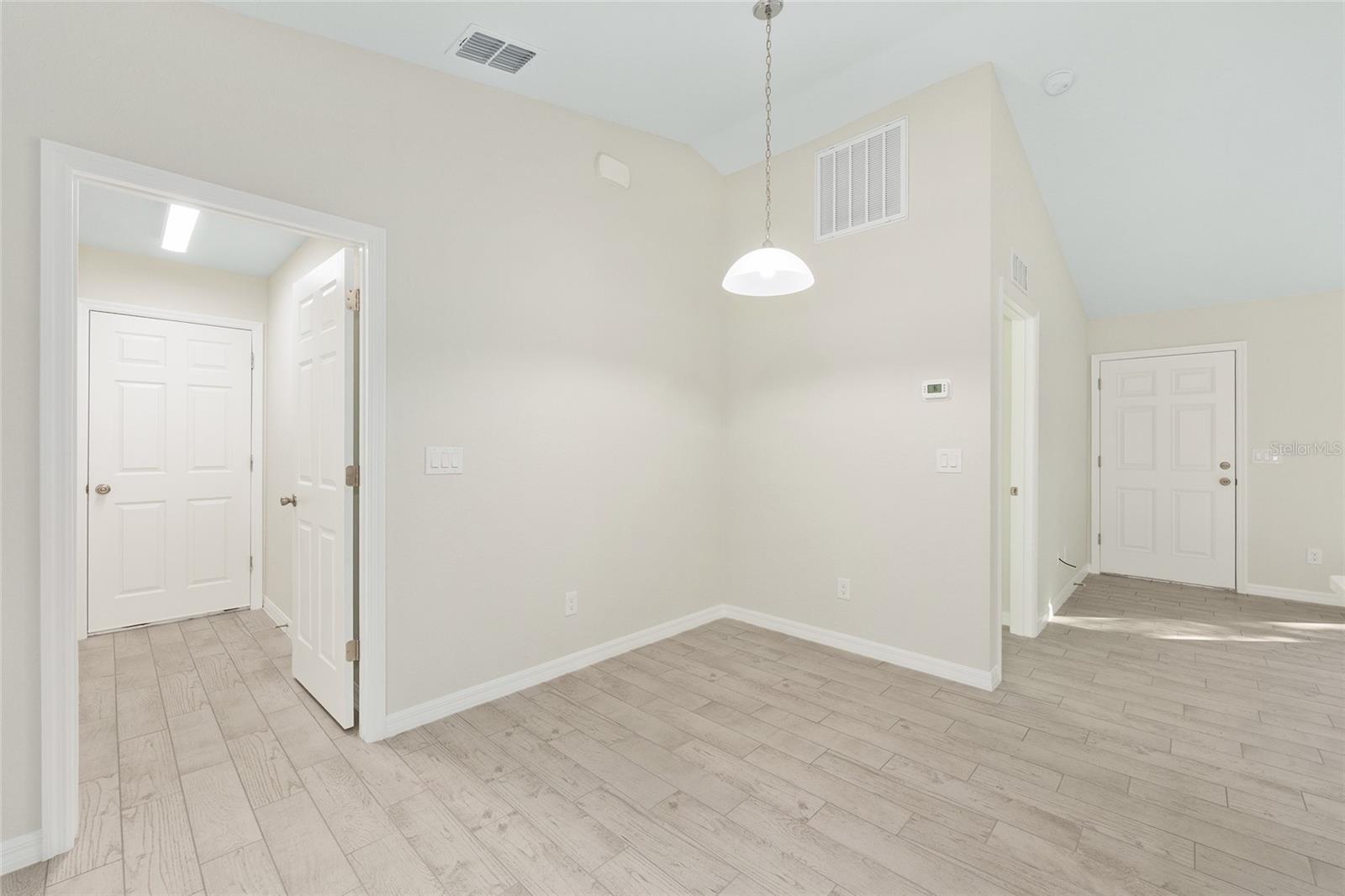 358 LOCUST RD, OCALA, FL, 34480