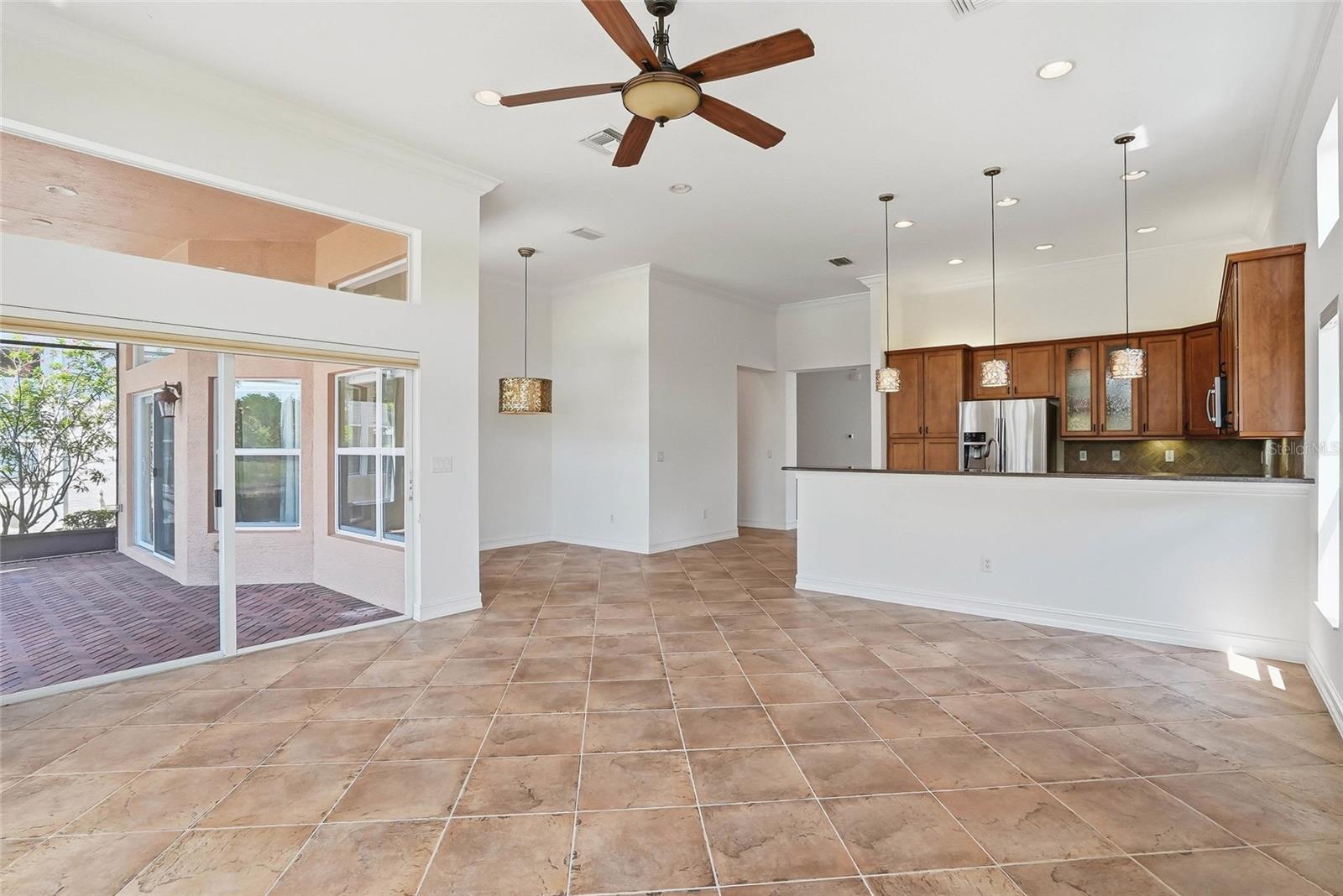 5042 SANDY BROOK CIR, WIMAUMA, FL, 33598