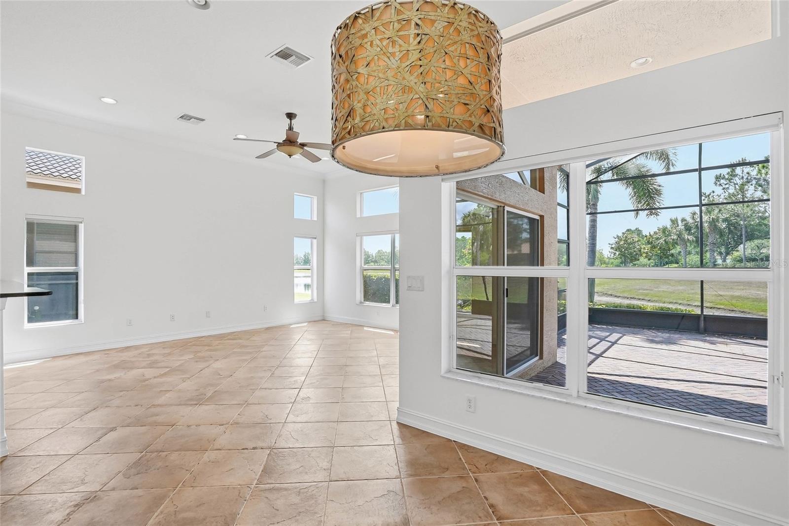 5042 SANDY BROOK CIR, WIMAUMA, FL, 33598
