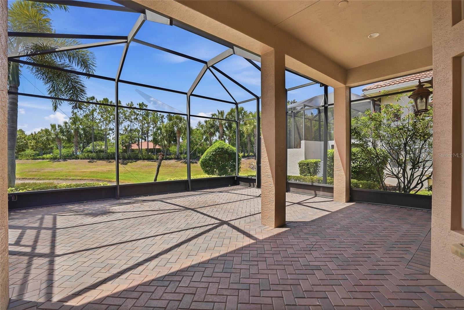 5042 SANDY BROOK CIR, WIMAUMA, FL, 33598