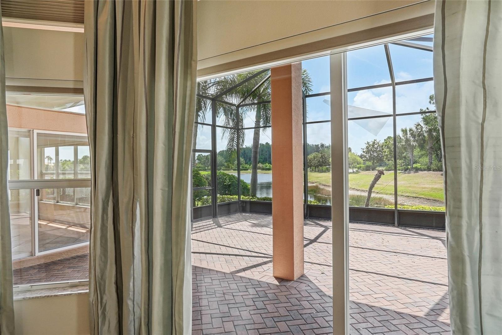 5042 SANDY BROOK CIR, WIMAUMA, FL, 33598