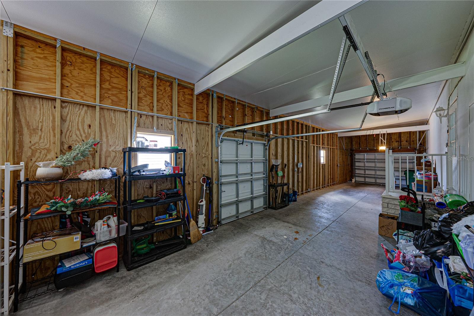 37220 NEUKOM AVE, ZEPHYRHILLS, FL, 33541