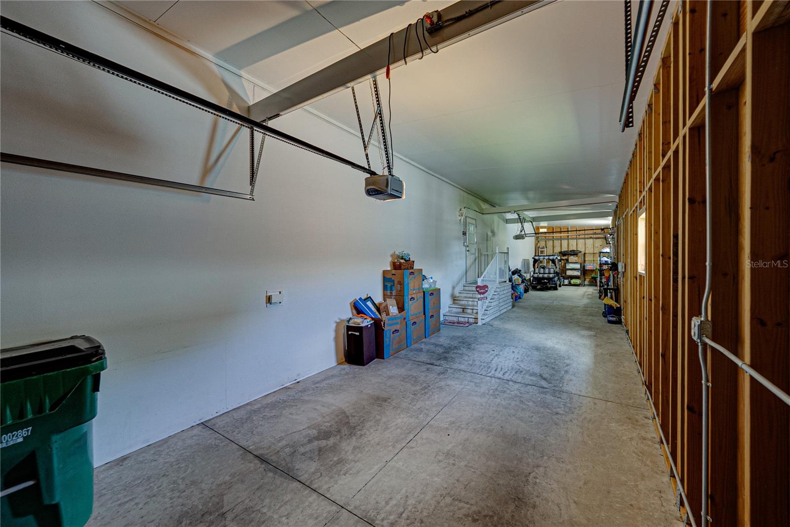37220 NEUKOM AVE, ZEPHYRHILLS, FL, 33541