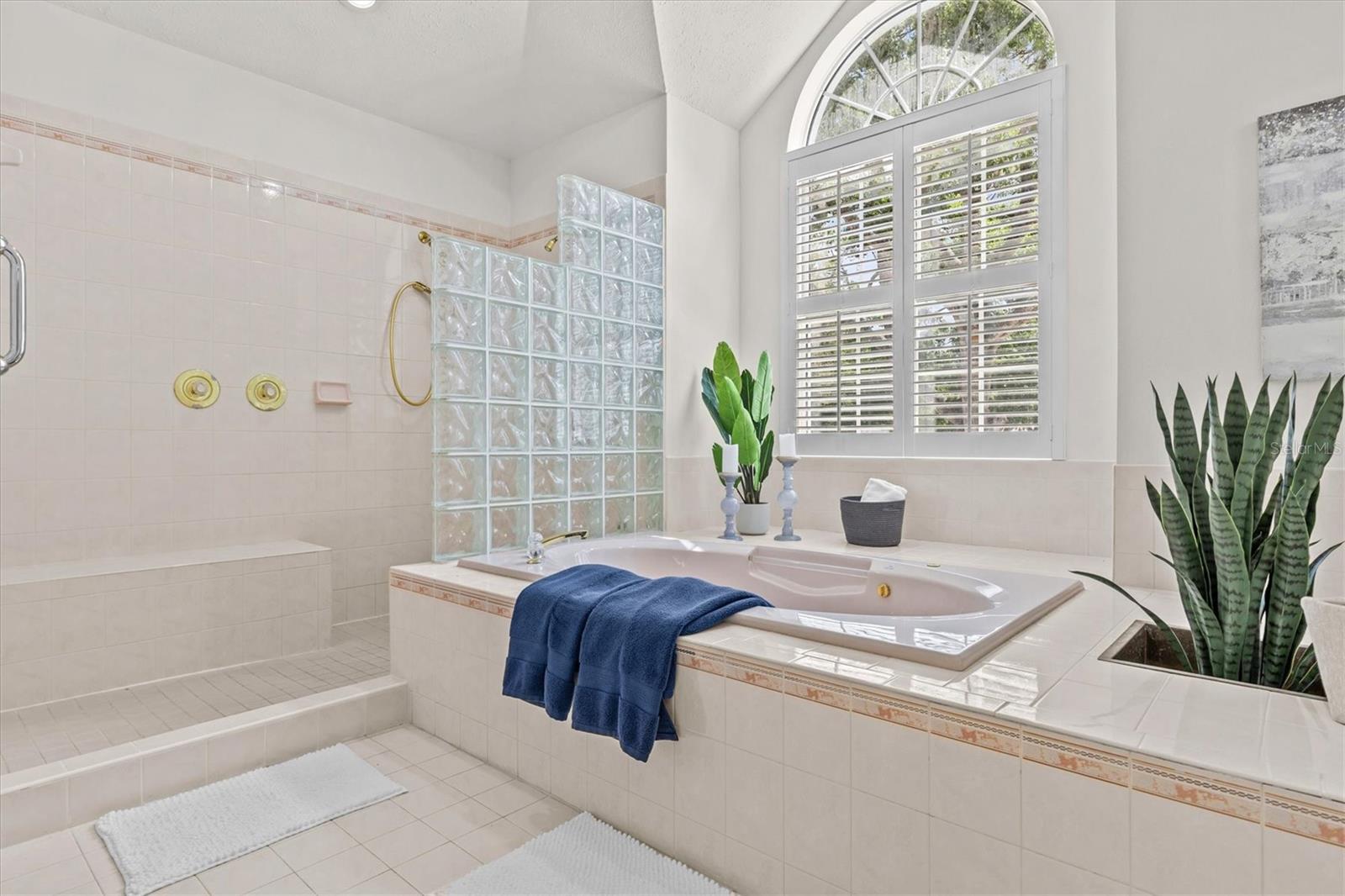 948 RIVERSIDE RIDGE RD, TARPON SPRINGS, FL, 34688