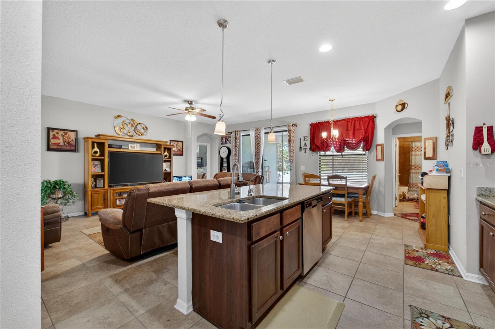 32138 OAK GLEN DR, SAN ANTONIO, FL, 33576