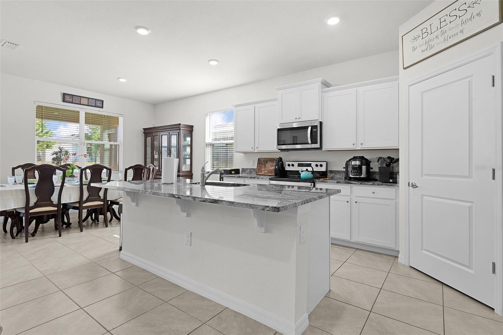5092 STOKES WAY, WILDWOOD, FL, 34785
