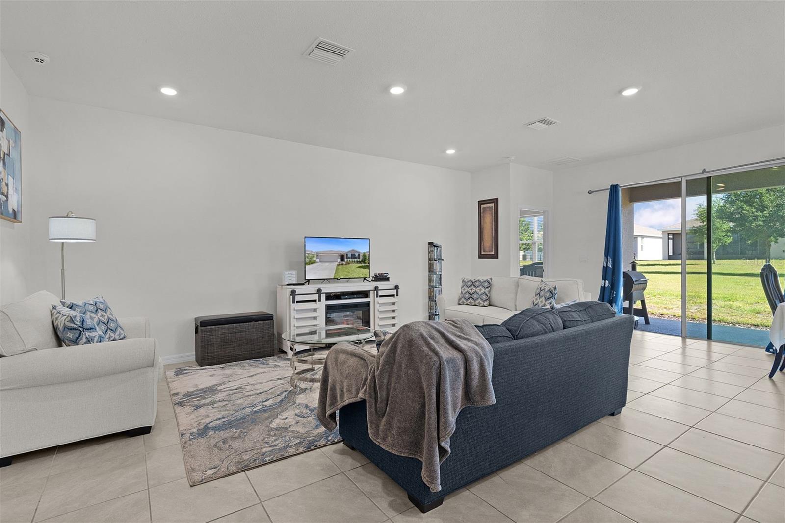 5092 STOKES WAY, WILDWOOD, FL, 34785