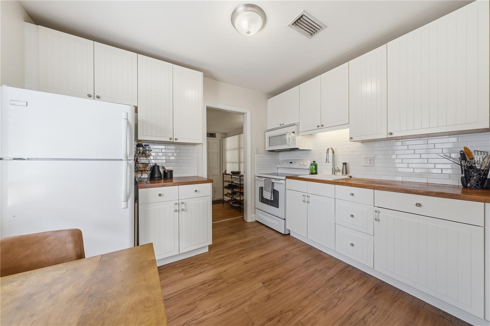 5136 4TH AVE N, ST PETERSBURG, FL, 33710