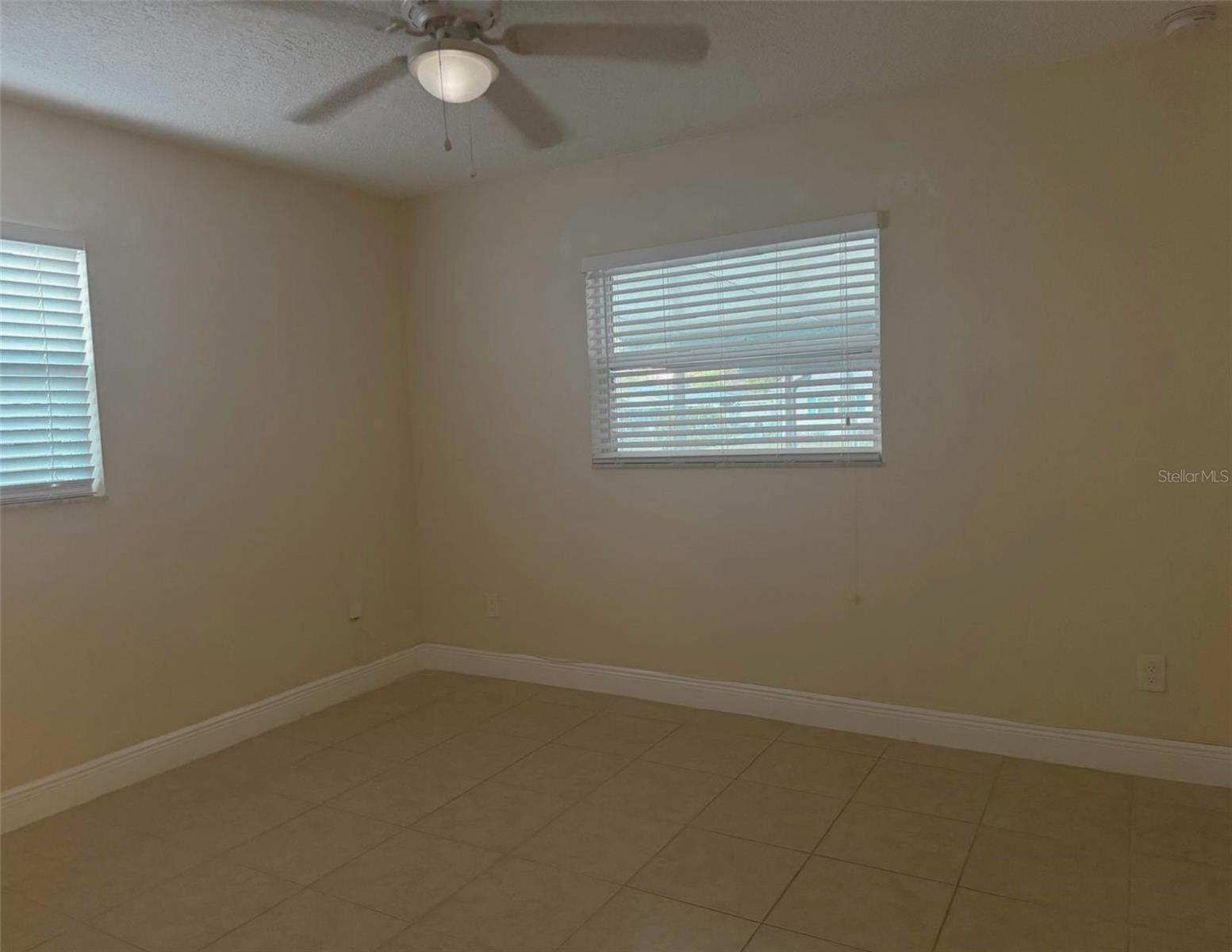 10618 EASTVIEW DR, ORLANDO, FL, 32825