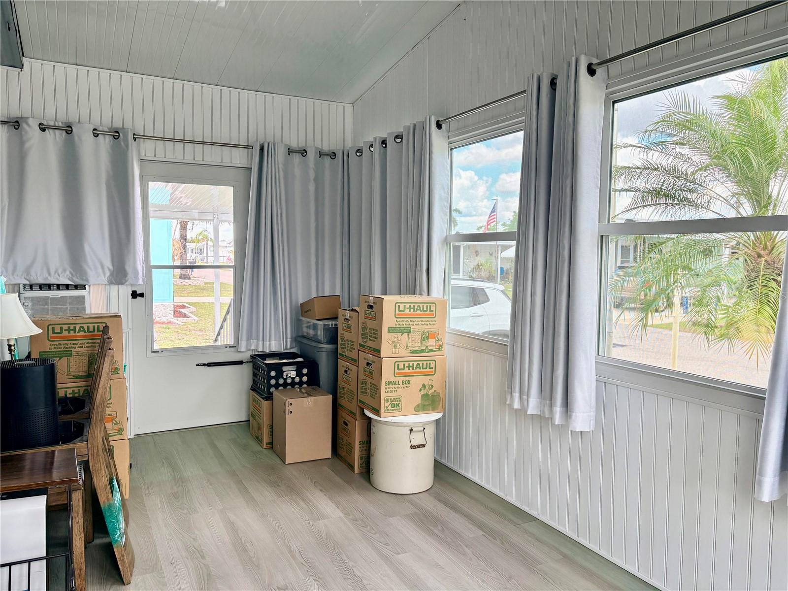 2787 BREEZEWOOD DR, NORTH FORT MYERS, FL, 33917