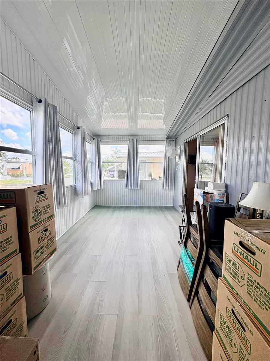 2787 BREEZEWOOD DR, NORTH FORT MYERS, FL, 33917