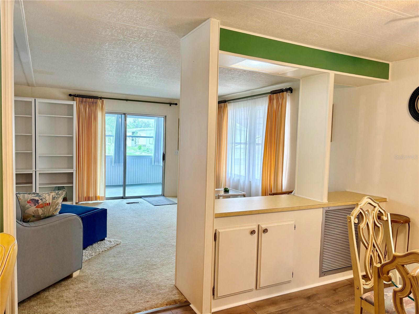 2787 BREEZEWOOD DR, NORTH FORT MYERS, FL, 33917