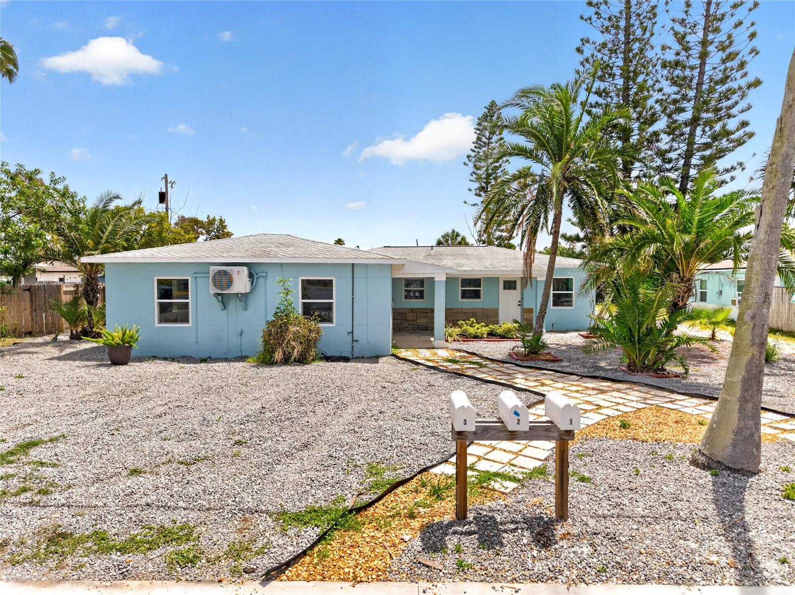 14013 MARGUERITE DR #3, MADEIRA BEACH, FL, 33708