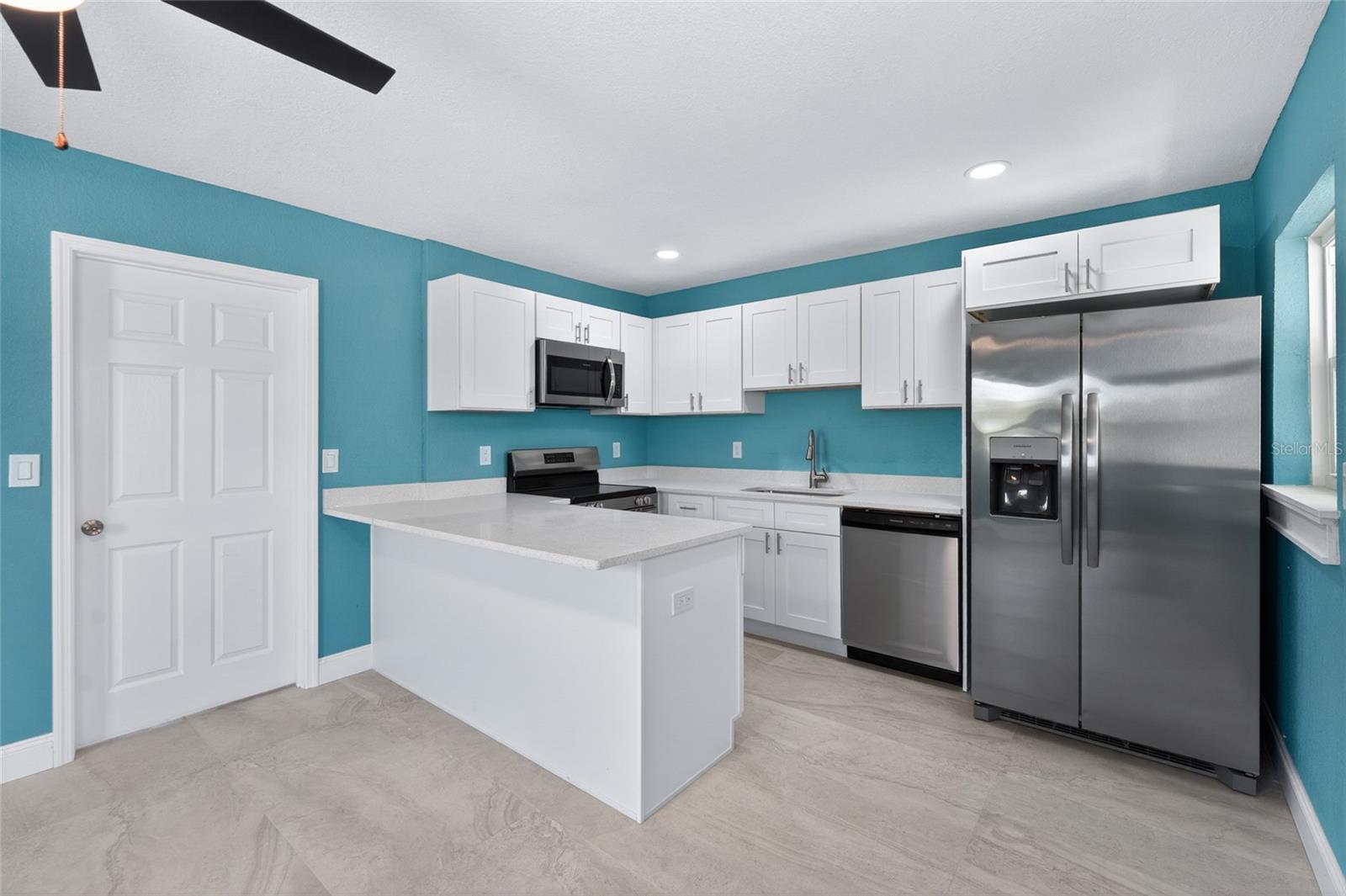 14013 MARGUERITE DR #3, MADEIRA BEACH, FL, 33708