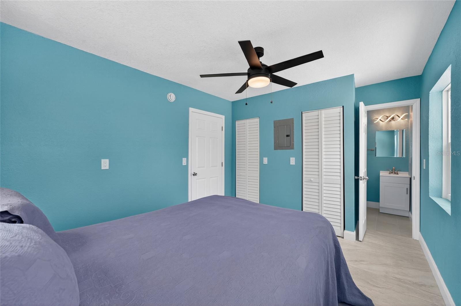 14013 MARGUERITE DR #3, MADEIRA BEACH, FL, 33708