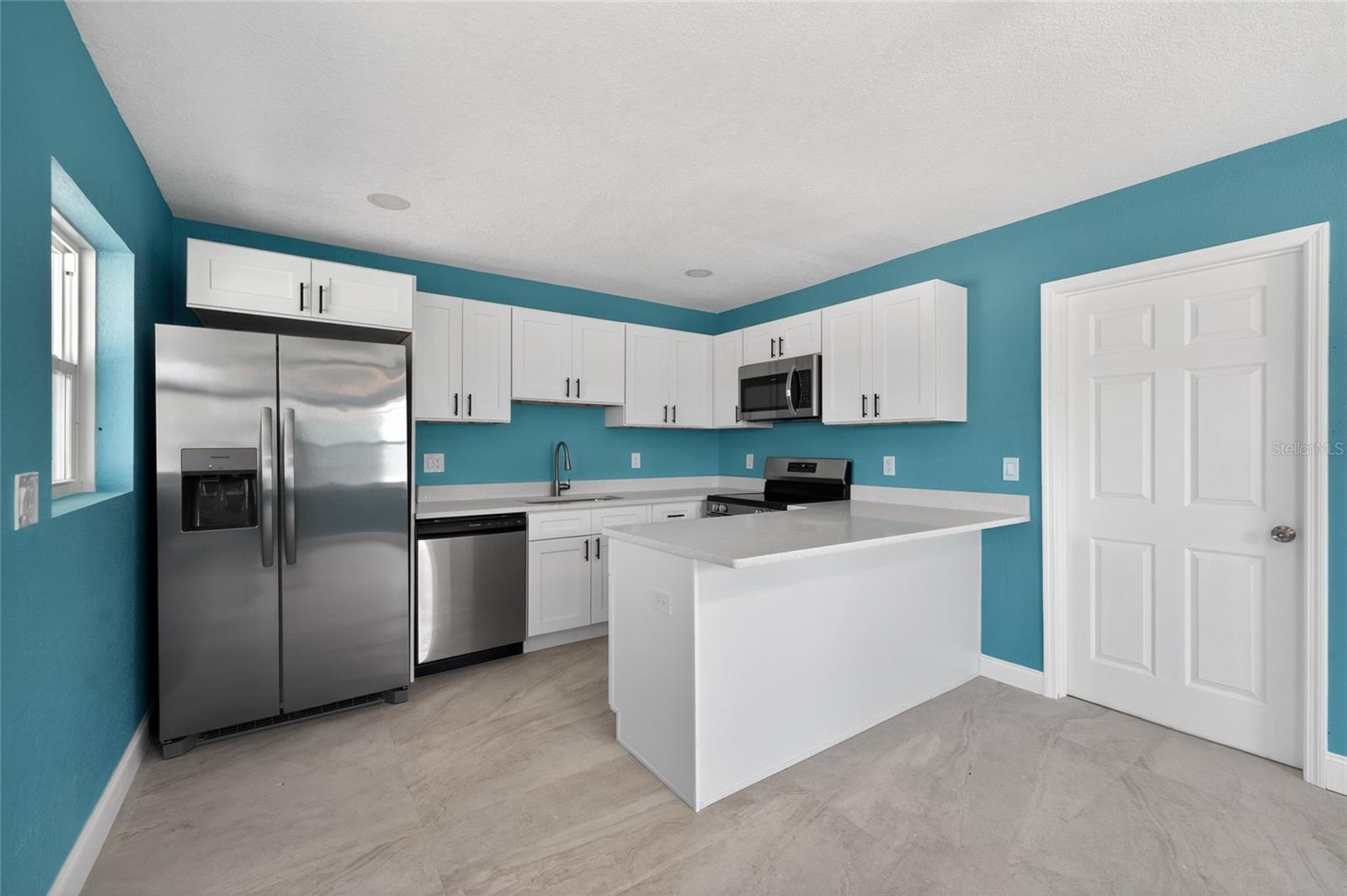 14013 MARGUERITE DR #3, MADEIRA BEACH, FL, 33708