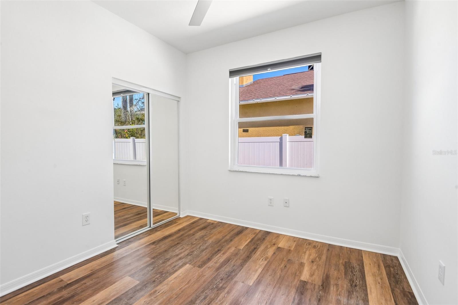 12002 W POND WAY, TAMPA, FL, 33635