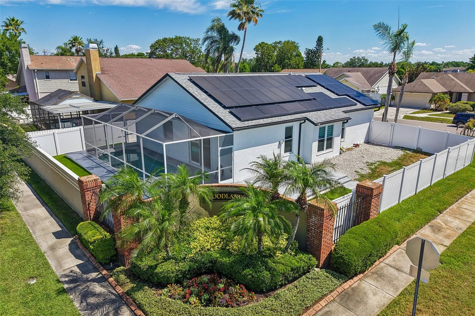 12002 W POND WAY, TAMPA, FL, 33635