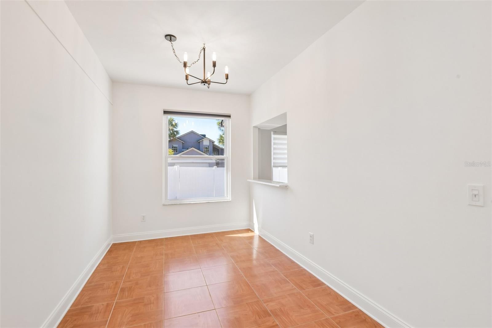 12002 W POND WAY, TAMPA, FL, 33635