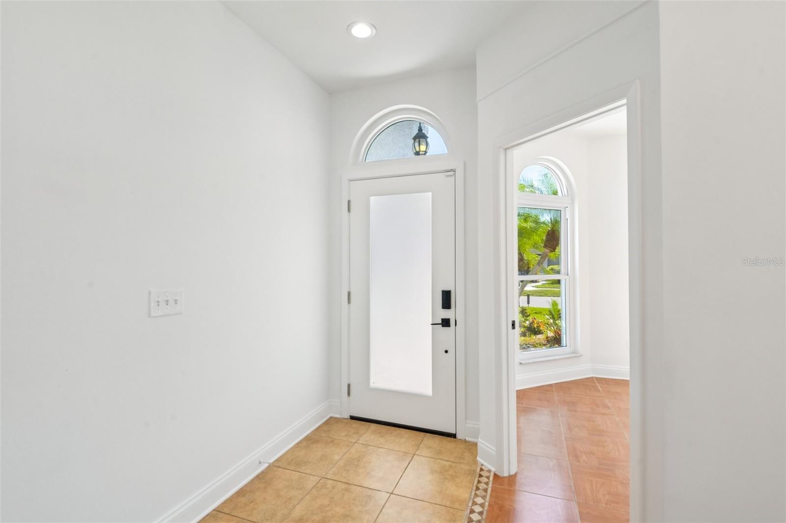 12002 W POND WAY, TAMPA, FL, 33635