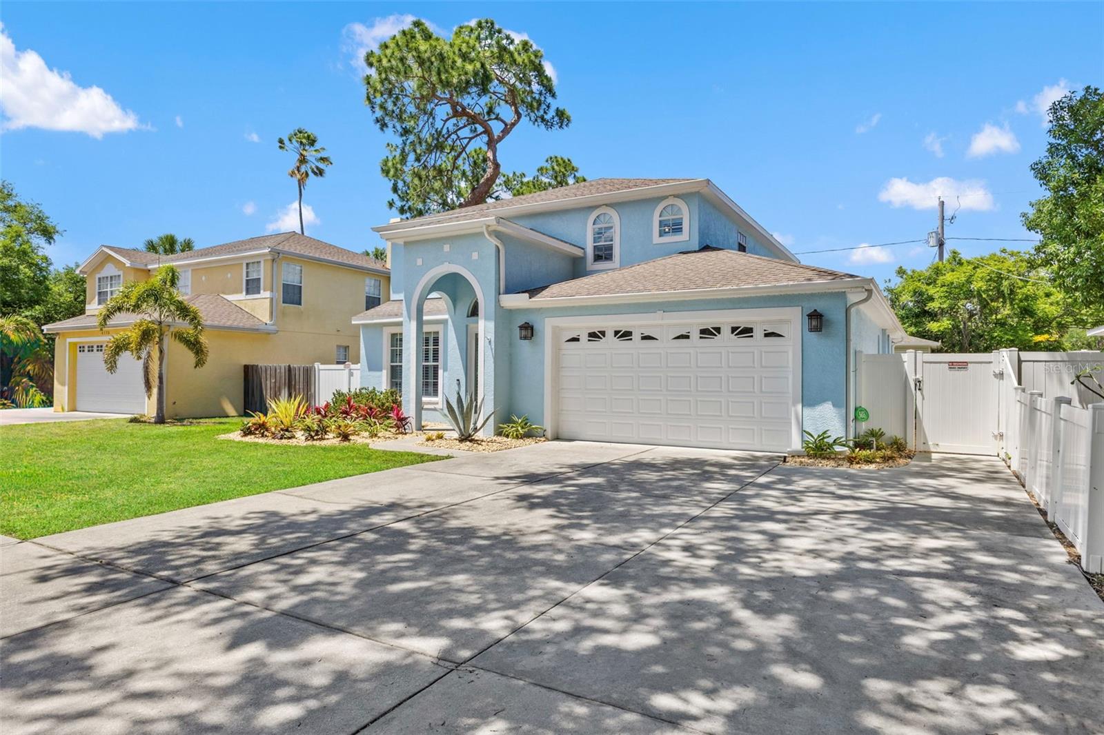 4113 W KNIGHTS AVE, TAMPA, FL, 33611