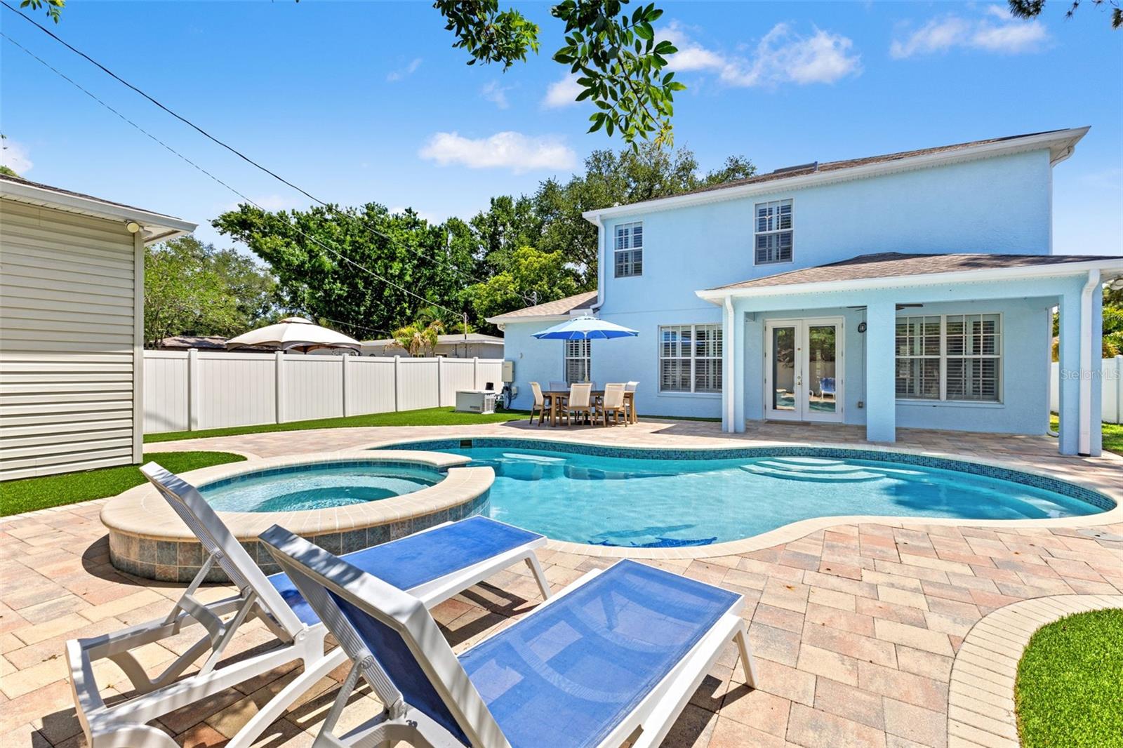 4113 W KNIGHTS AVE, TAMPA, FL, 33611