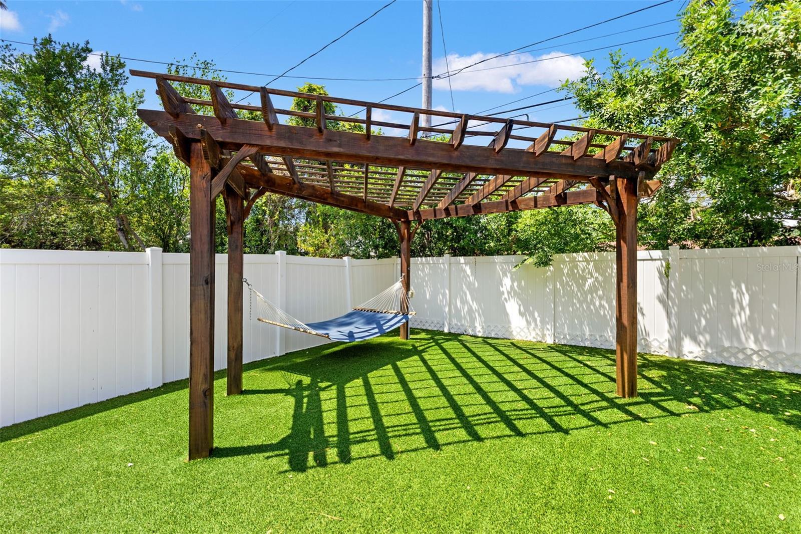 4113 W KNIGHTS AVE, TAMPA, FL, 33611