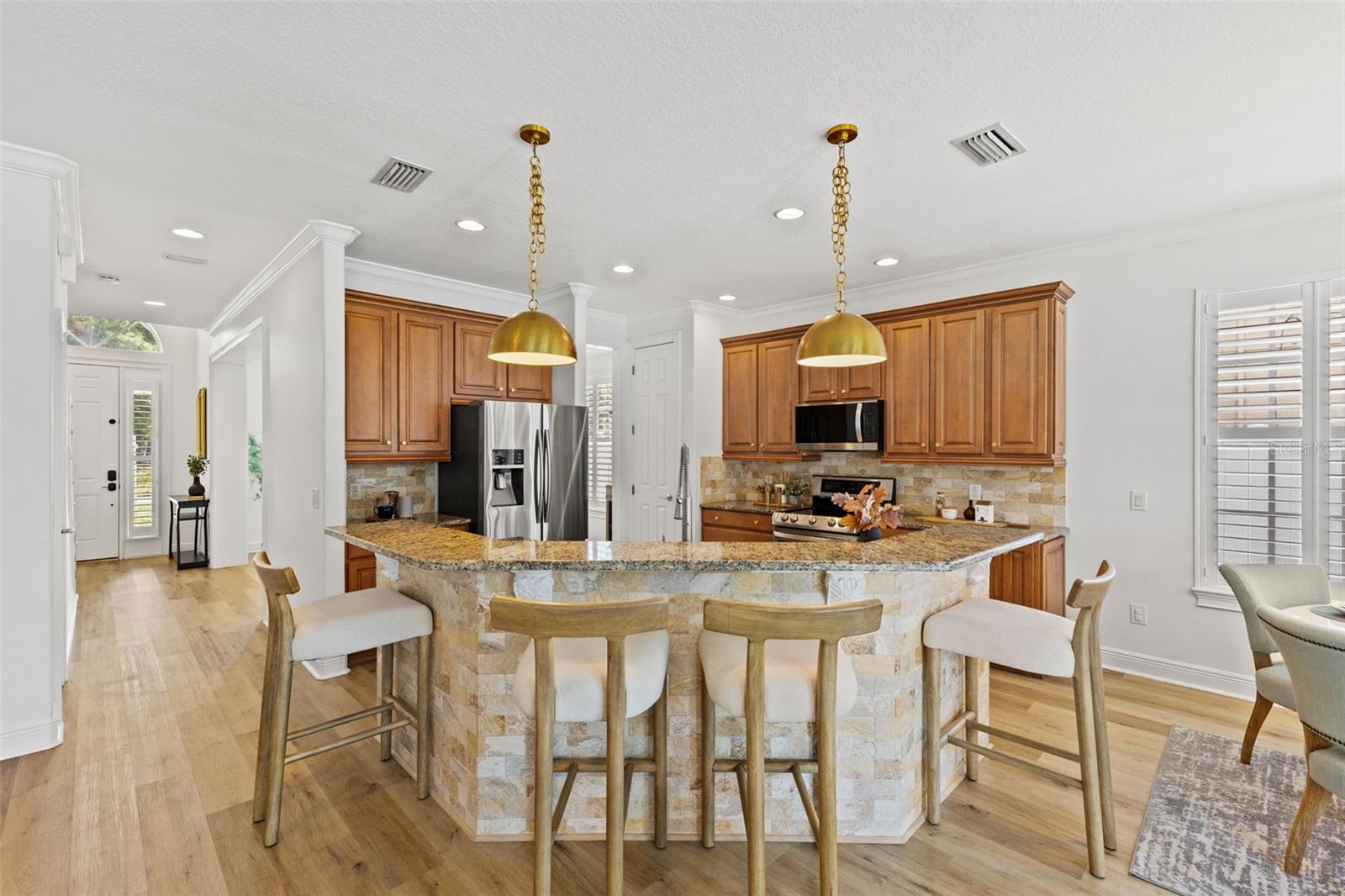 4113 W KNIGHTS AVE, TAMPA, FL, 33611
