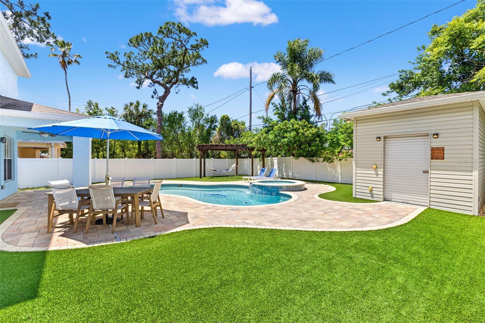 4113 W KNIGHTS AVE, TAMPA, FL, 33611
