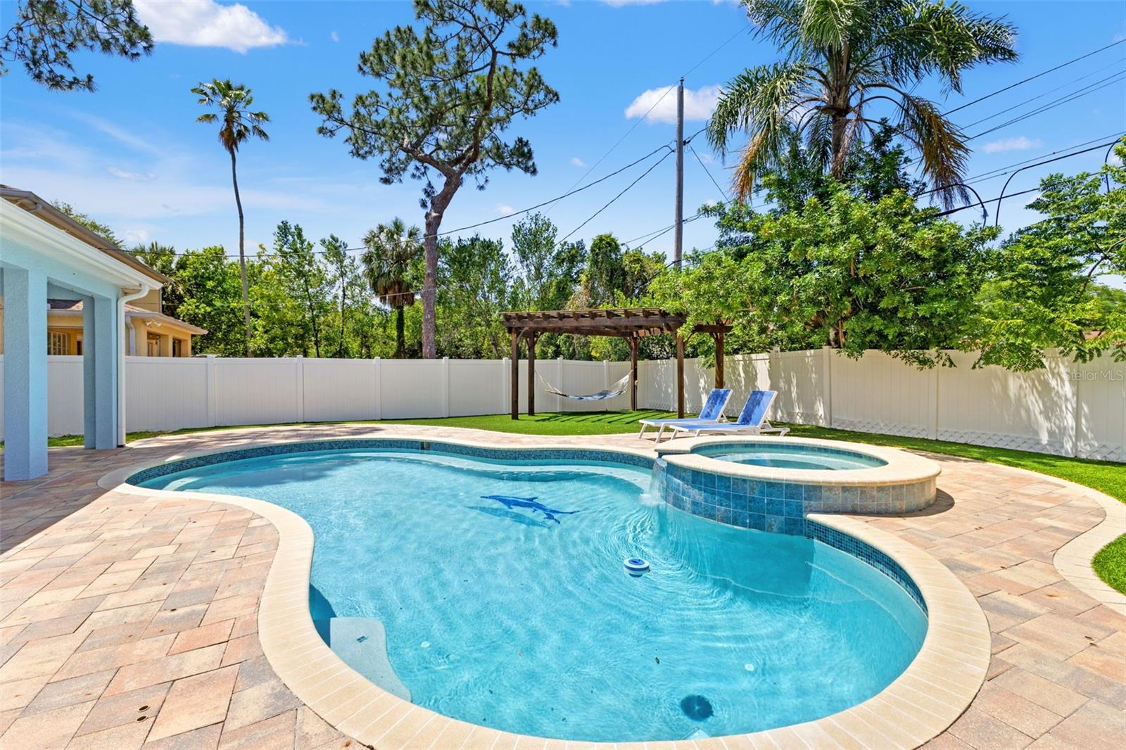 4113 W KNIGHTS AVE, TAMPA, FL, 33611