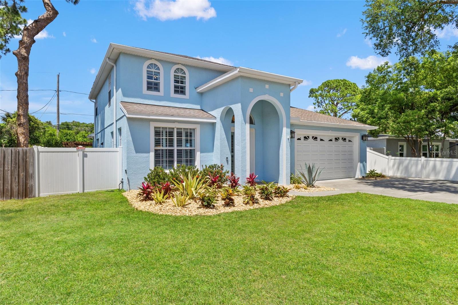 4113 W KNIGHTS AVE, TAMPA, FL, 33611