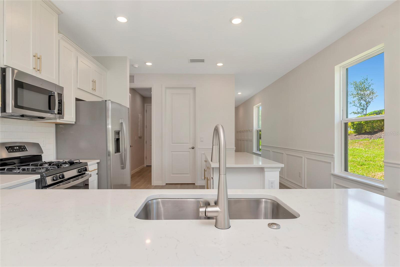 9000 TEQUILA SUNRISE DR, SARASOTA, FL, 34241
