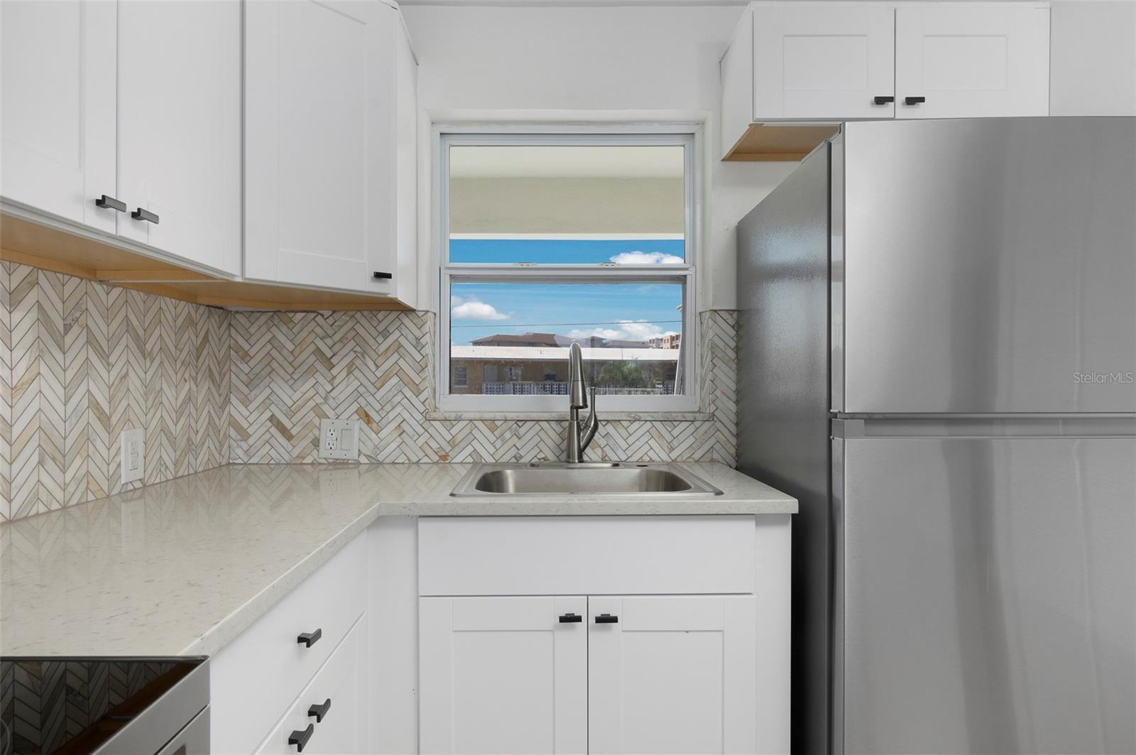 164 117TH AVE #4, TREASURE ISLAND, FL, 33706