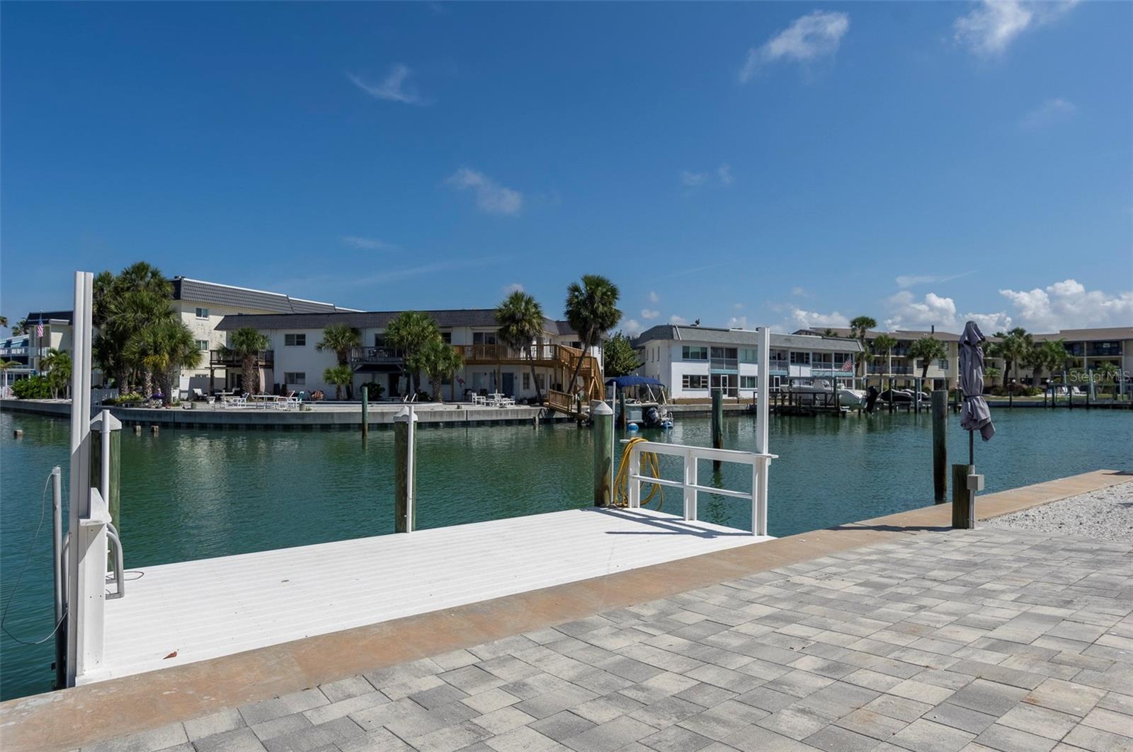 164 117TH AVE #4, TREASURE ISLAND, FL, 33706