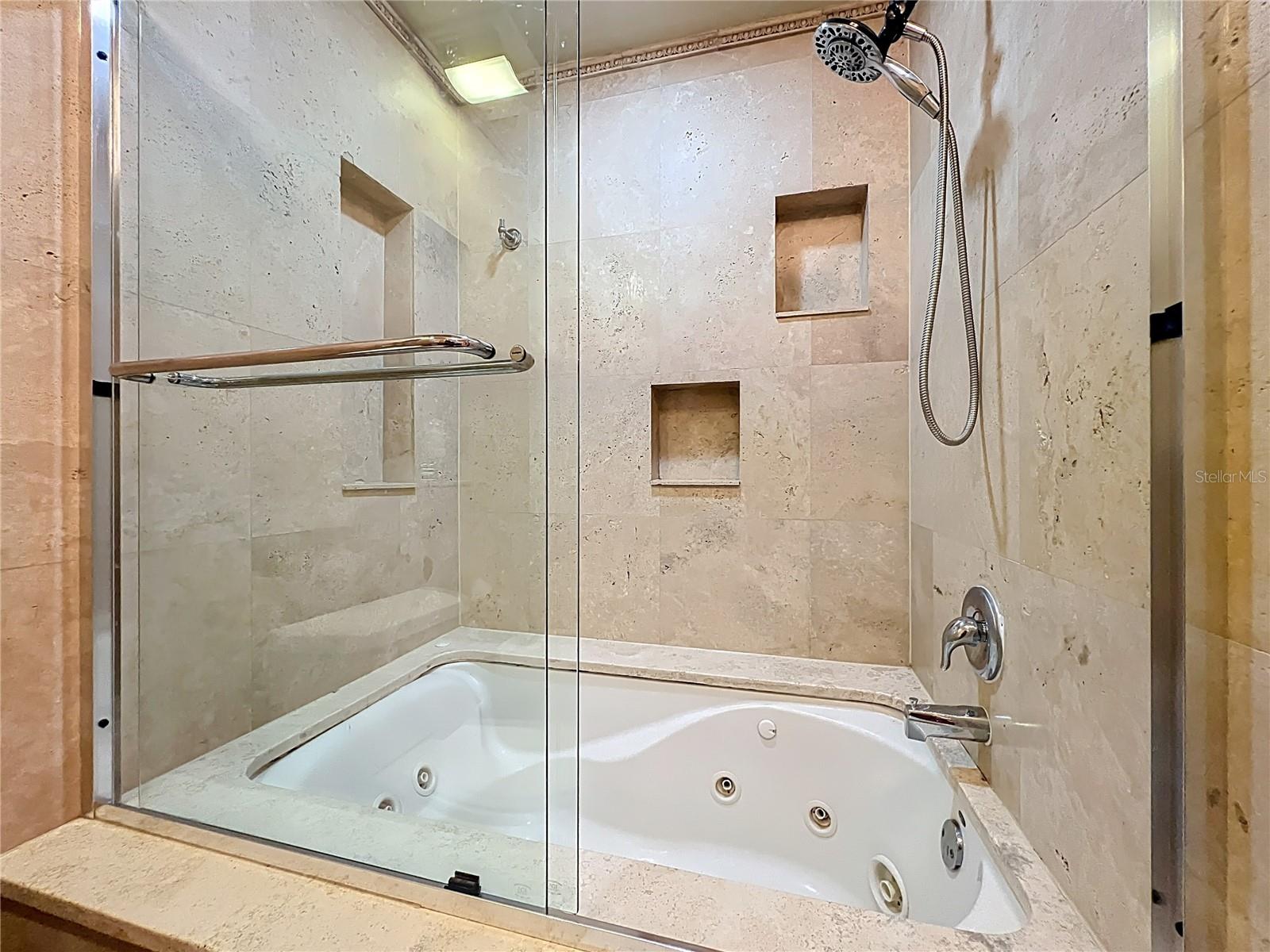 4212 LAKE UNDERHILL RD #5D11, ORLANDO, FL, 32803