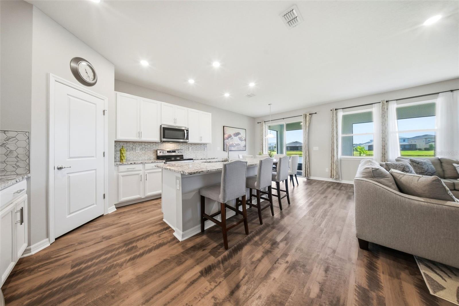 34303 RADLEY WAY, WESLEY CHAPEL, FL, 33545
