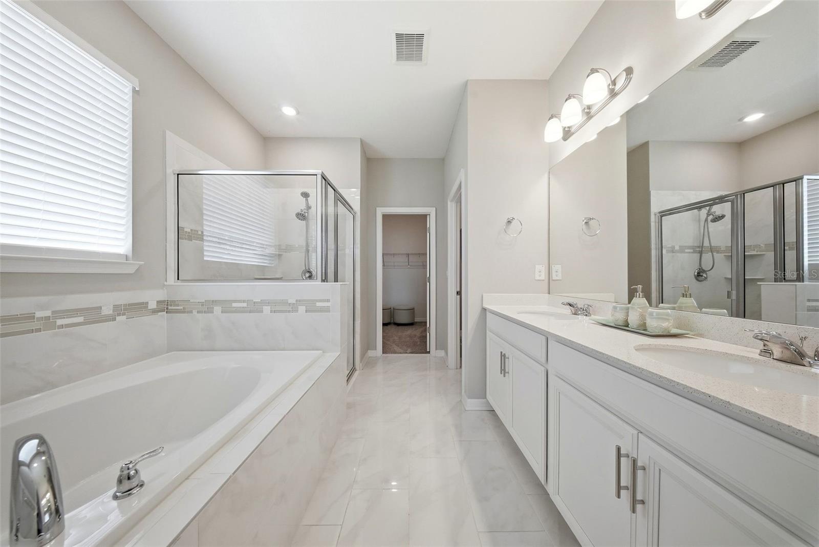 34303 RADLEY WAY, WESLEY CHAPEL, FL, 33545