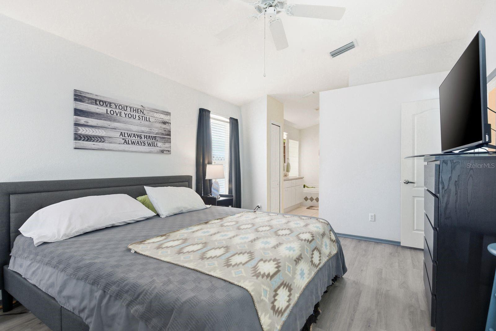 420 CYPRESS VIEW DR, OLDSMAR, FL, 34677
