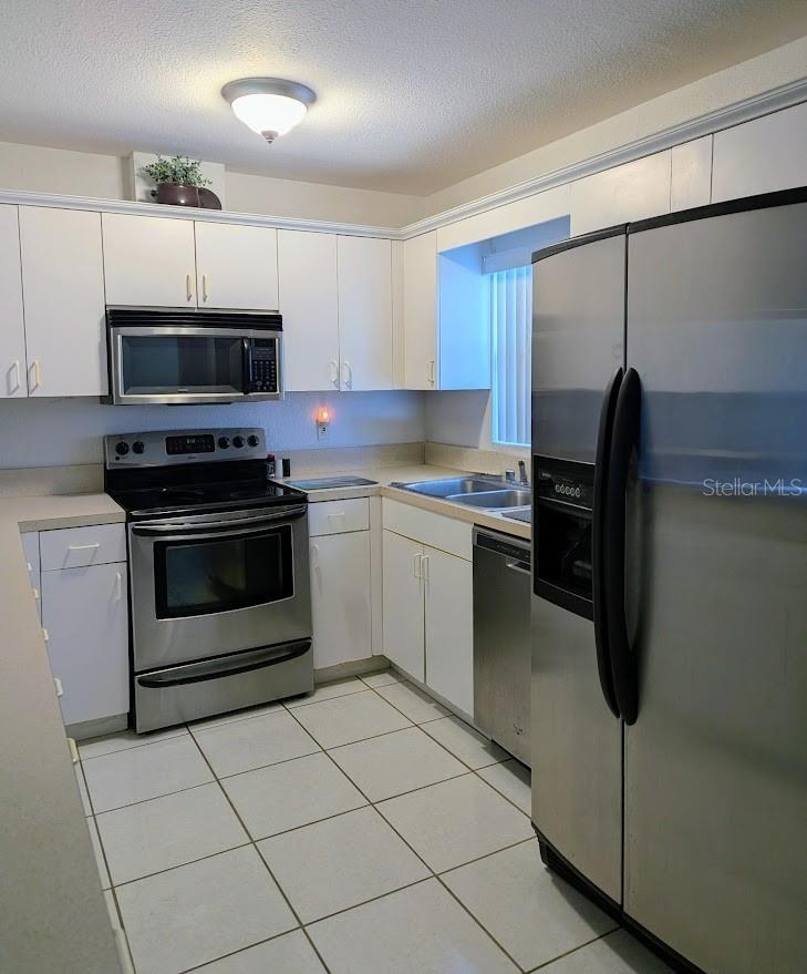 27185 WHITMAN AVE, PUNTA GORDA, FL, 33983