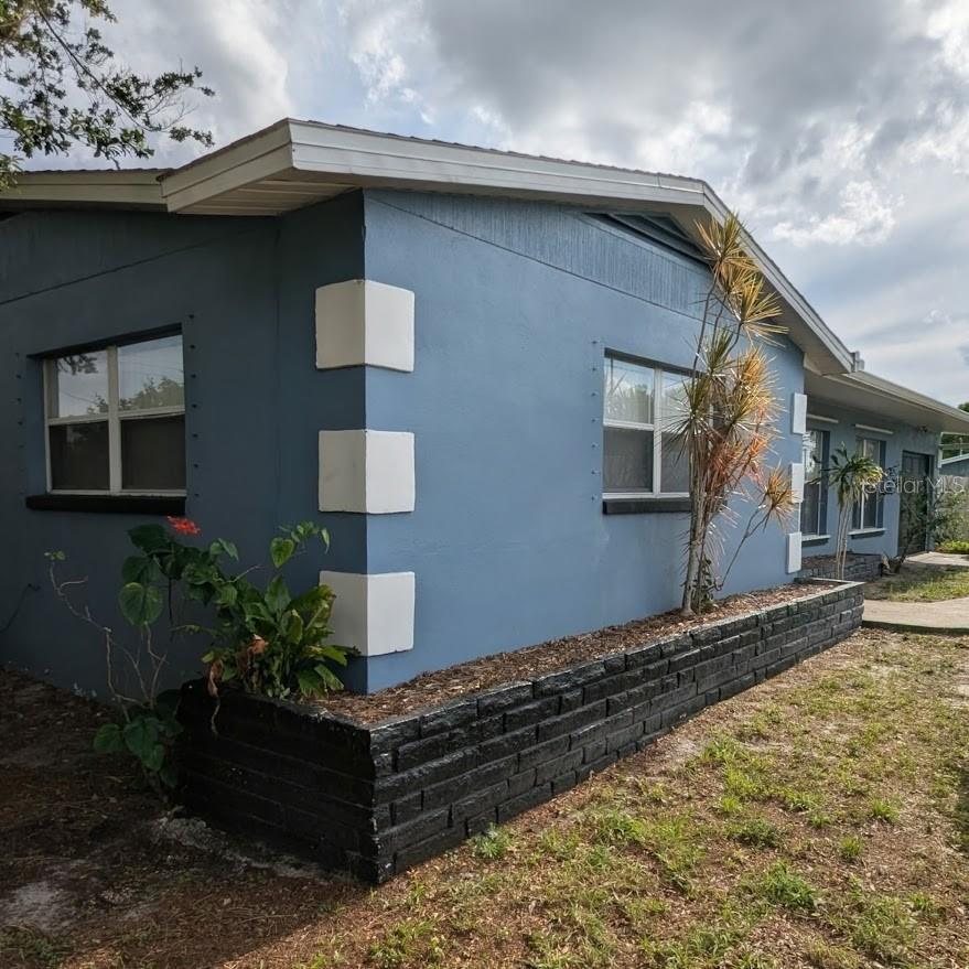 27185 WHITMAN AVE, PUNTA GORDA, FL, 33983