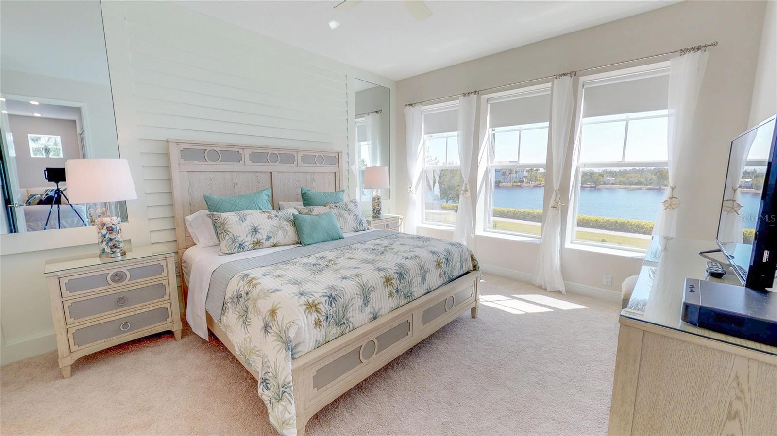 387 ARUBA CIR #103, BRADENTON, FL, 34209